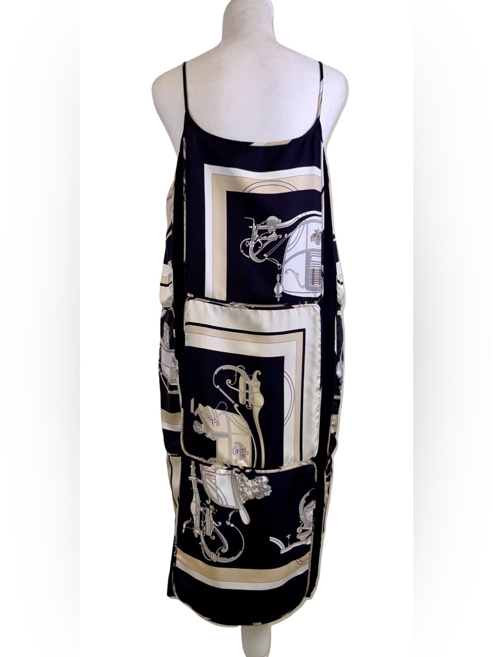 HERMES SILK”EX-LIBRIS” PRINT DRESS - Picture 8 of 11